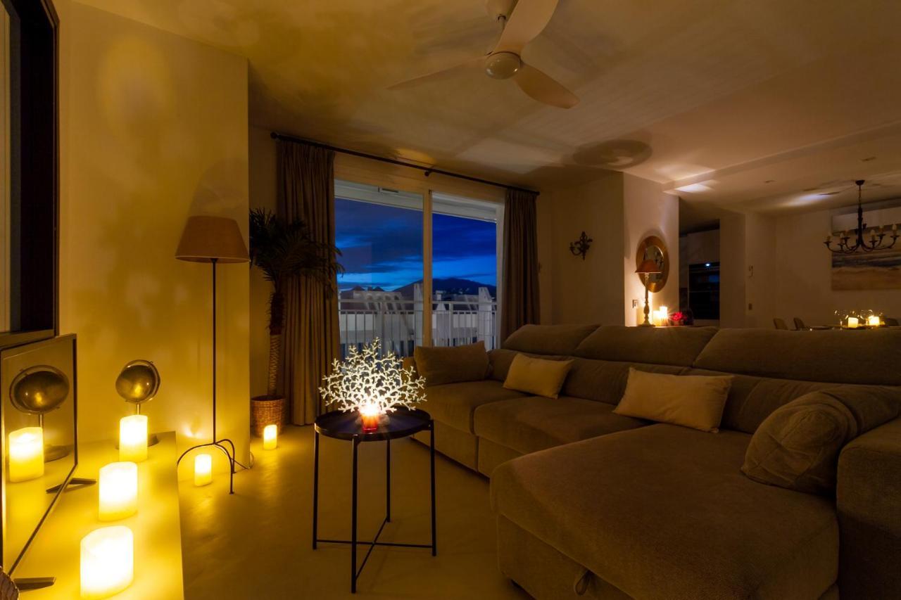 Banus - Centre Sea Views Apartment *